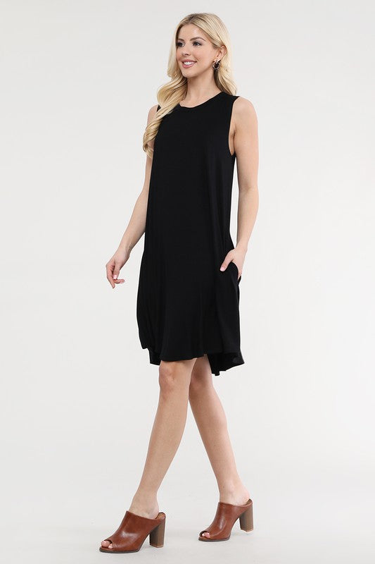 Nina Swing Dress with Pockets Black