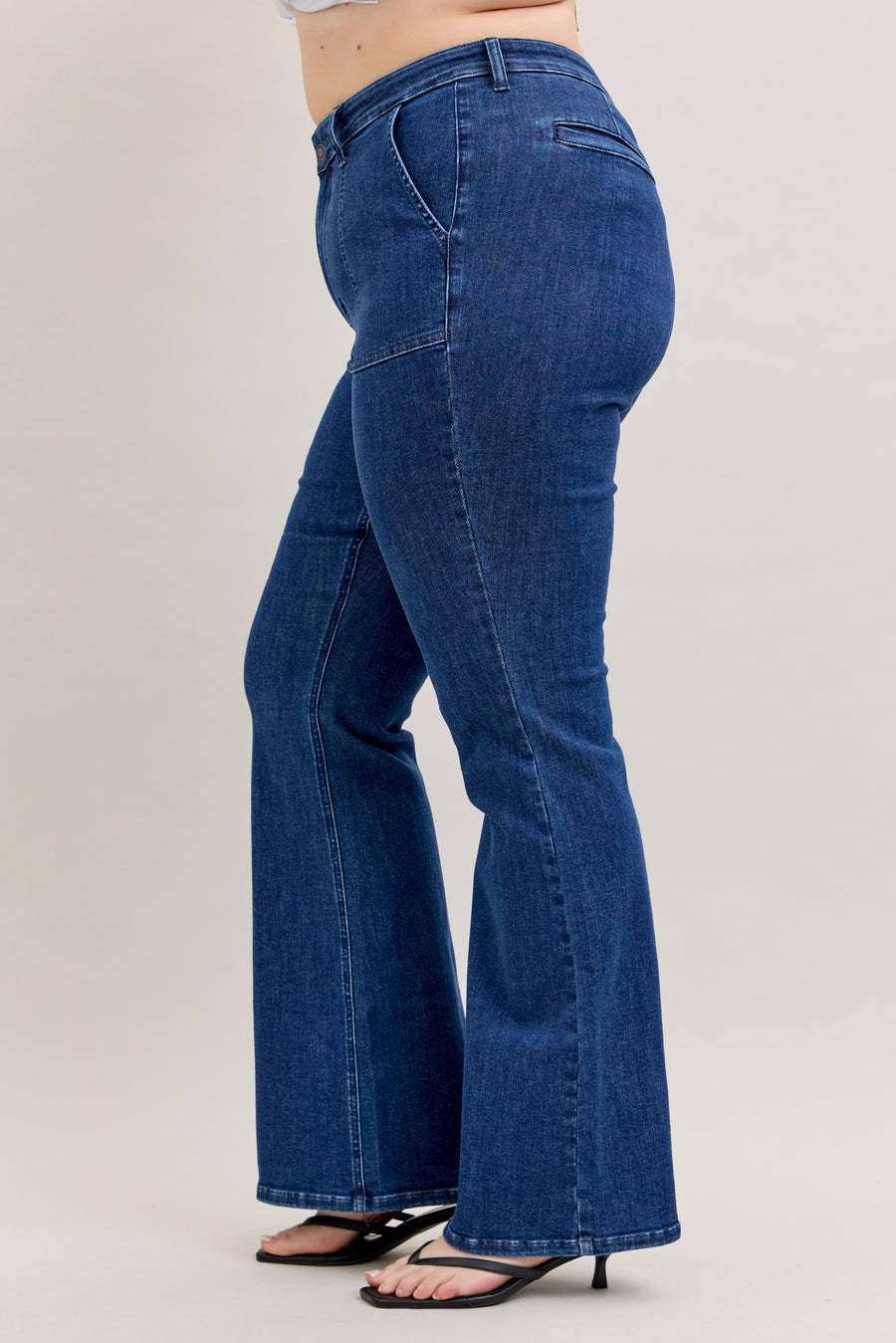 Lucy | High Waist Flare With Patch Pockets (Judy Blue Style 881025)