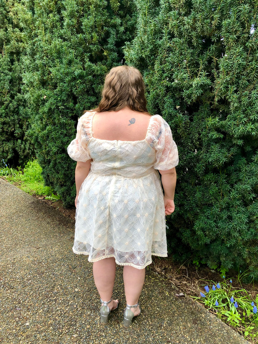 Dahlia | Floral Babydoll Mini Dress | Beige *FINAL SALE* The Zesty Lemon Clothing Co Dahlia | Floral Babydoll Mini Dress | Beige *FINAL SALE* The Zesty Lemon Clothing Co