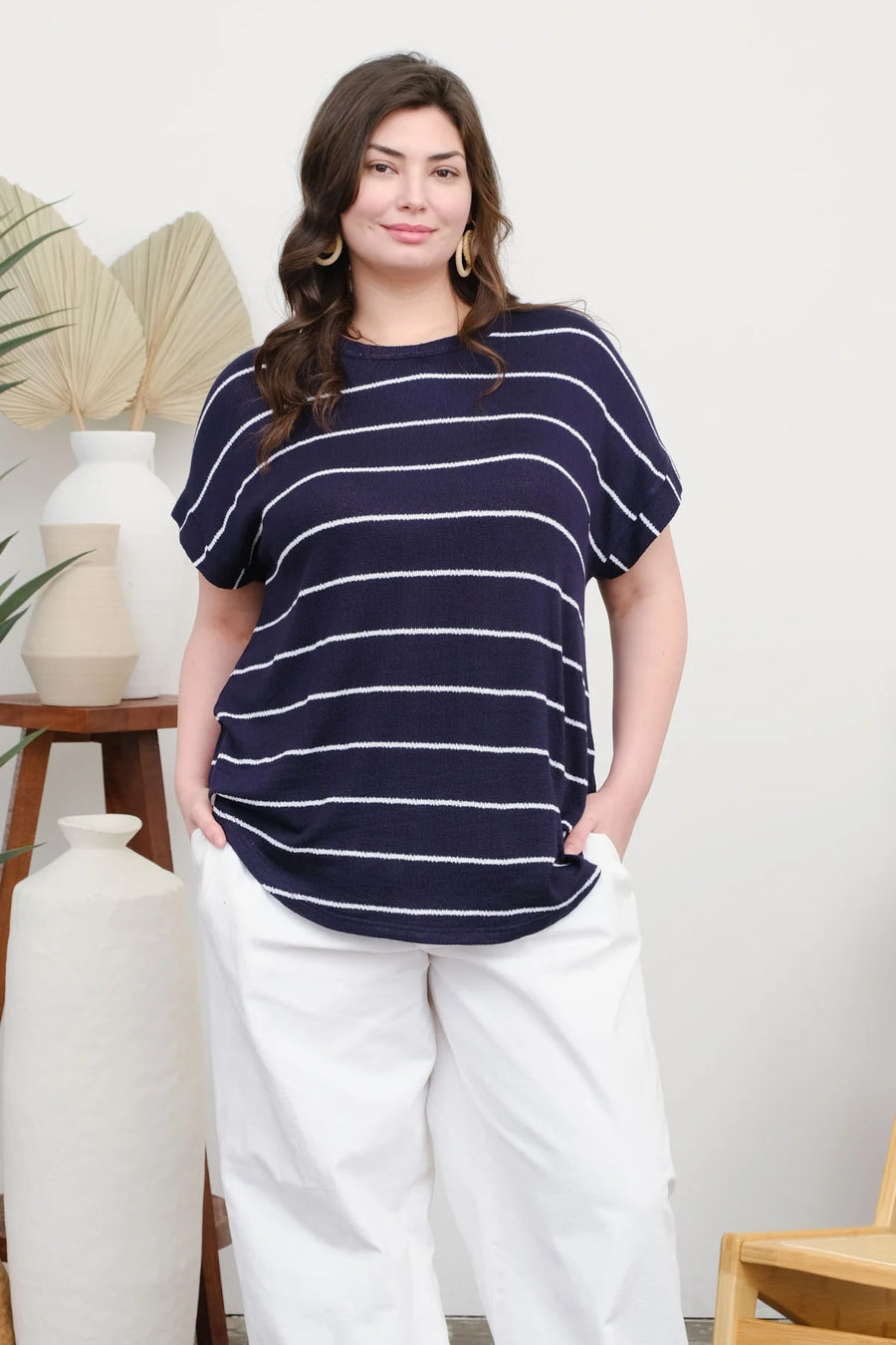 Julie Round Neck Short Cuff Sleeve Knit Top | Navy