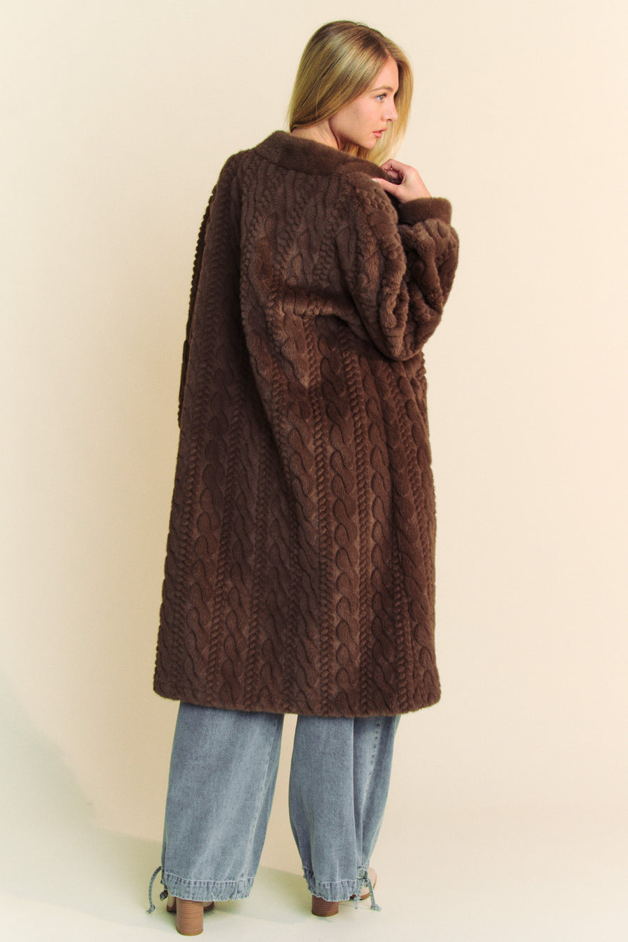 Curtain Call | Faux Fur Rib Pattern Long Coat | Brown