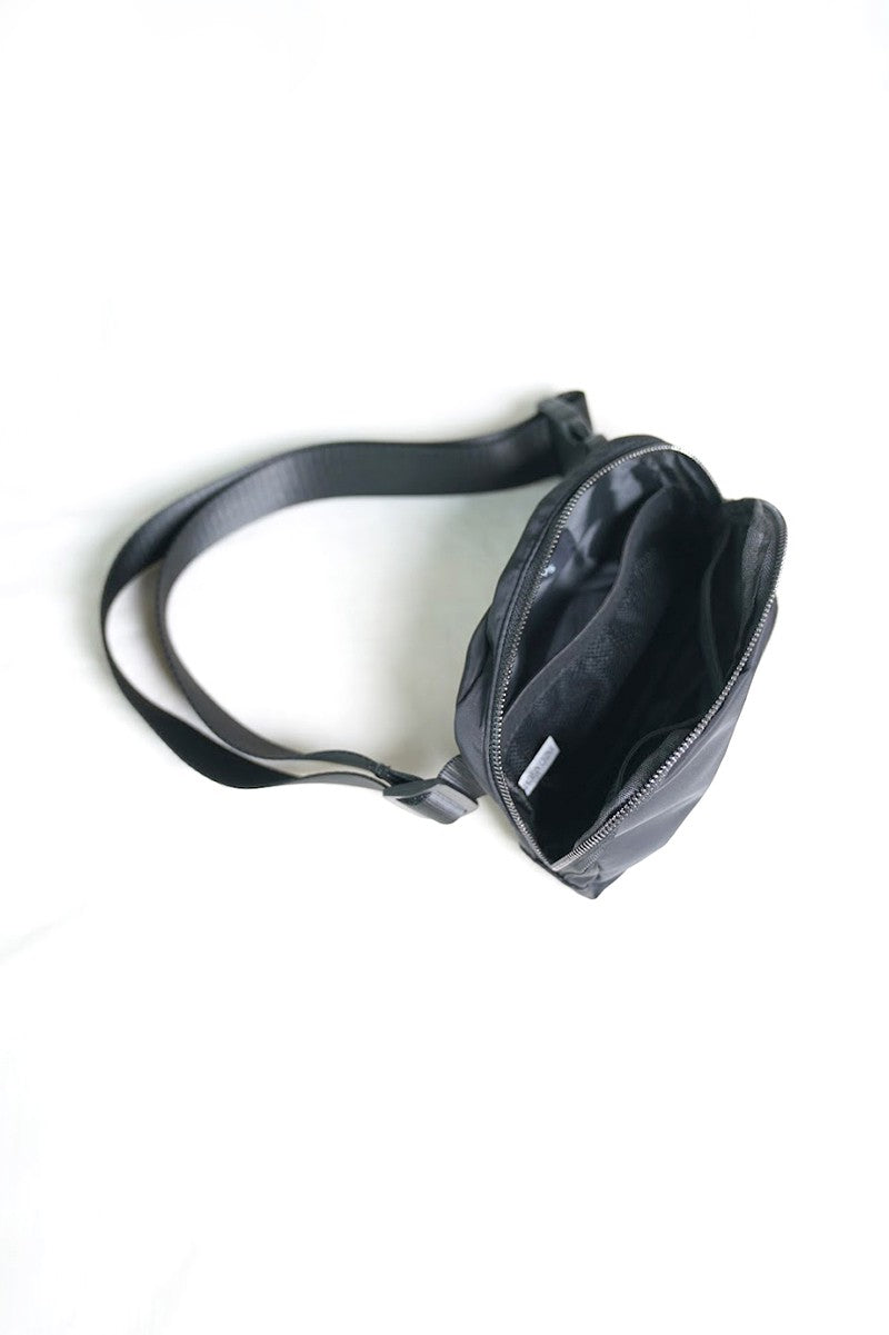Black Crossbody Belt Bag with Set of 5 Extension Straps