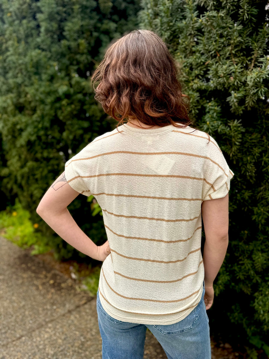 Julie | Round Neck Short Cuff Sleeve Knit Top | Cream