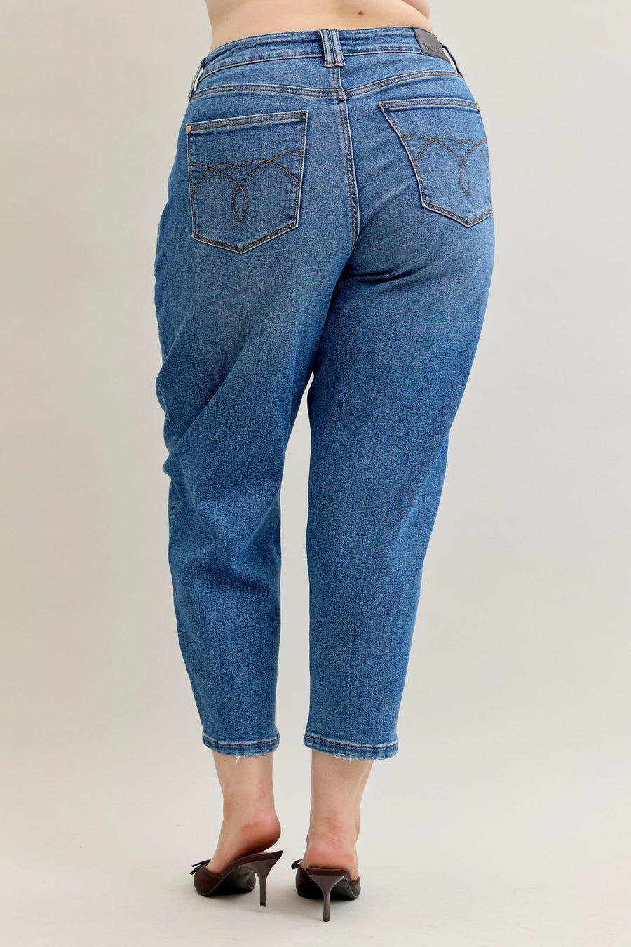 Olivia | High Waist Soft Barrel Leg (Judy Blue Style 881012)