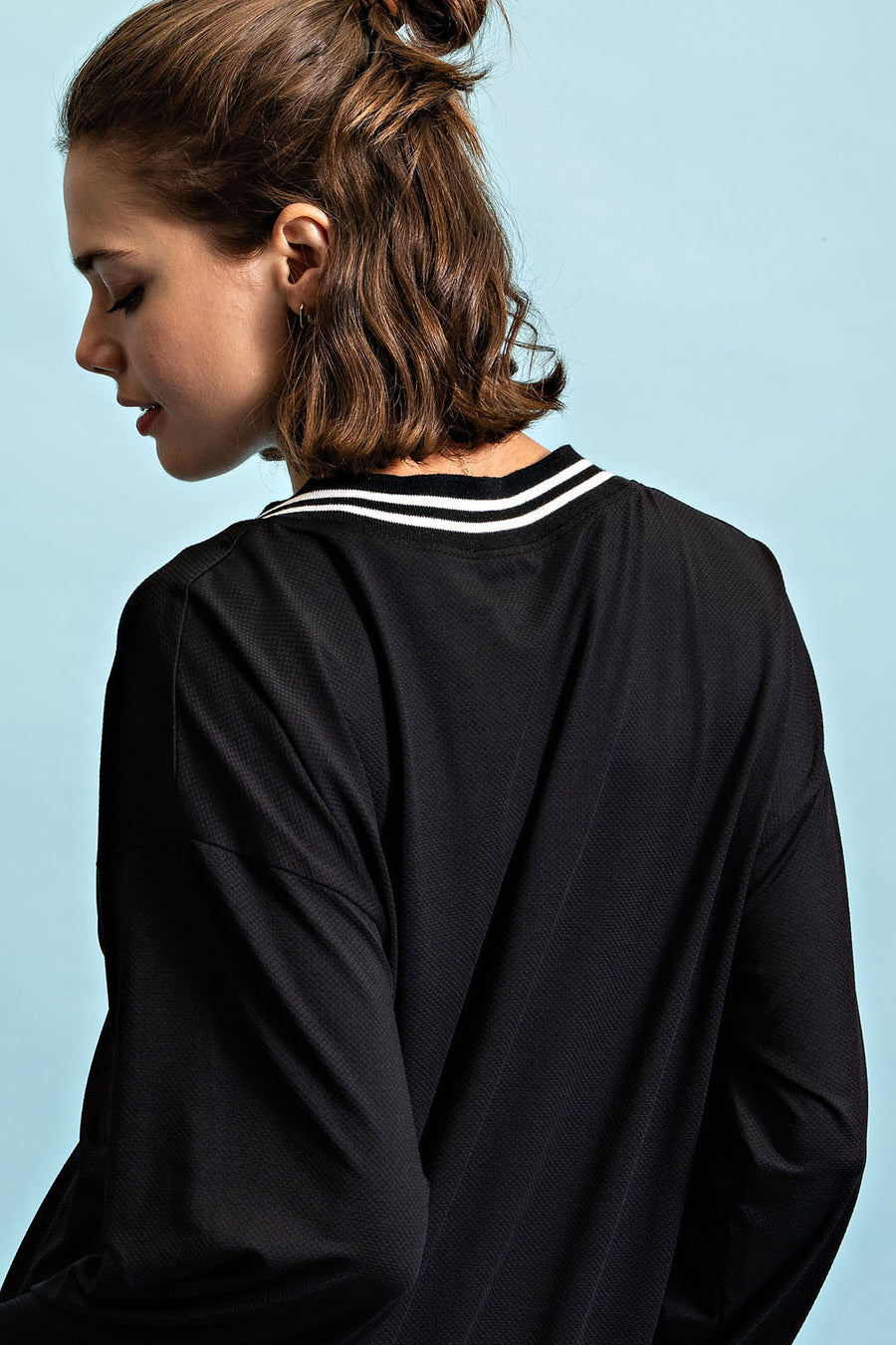 Wendy | Quick Dry V-Neck Long Sleeve Sweatshirt | Black