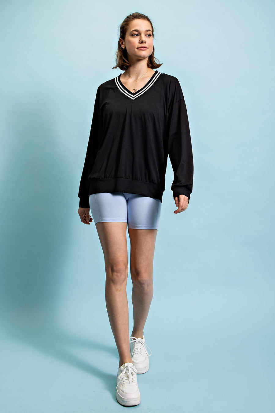 Wendy | Quick Dry V-Neck Long Sleeve Sweatshirt | Black