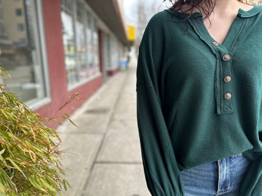 Brandy V Neck Long Sleeve Knit Top | Hunter Green