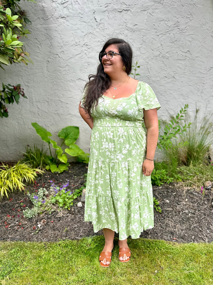Fiore Bella Floral Short Sleeve Midi Dress | Light Green