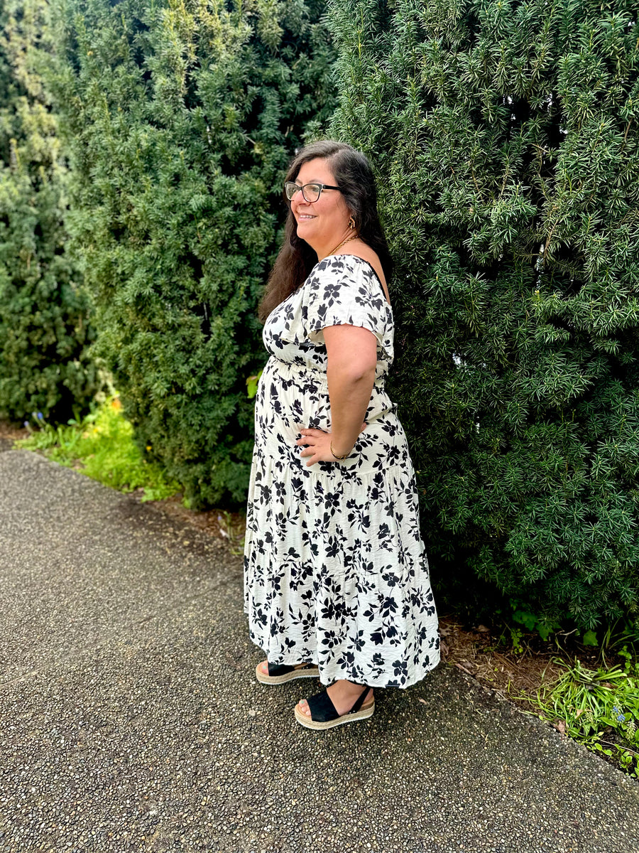 Fiore Bella | Floral Short Sleeve Midi Dress | Cream