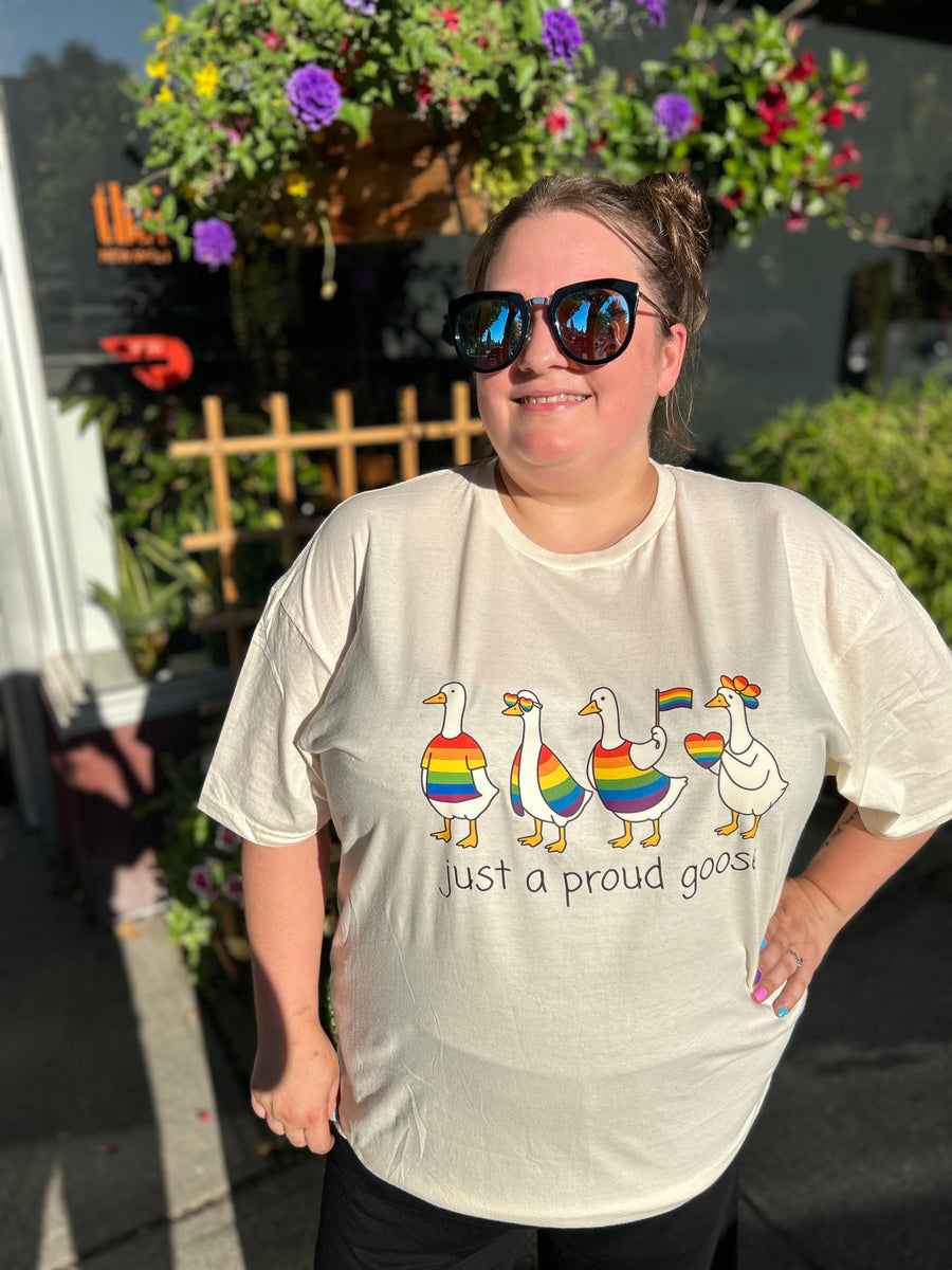 Just A Proud Goose | Graphic Tee