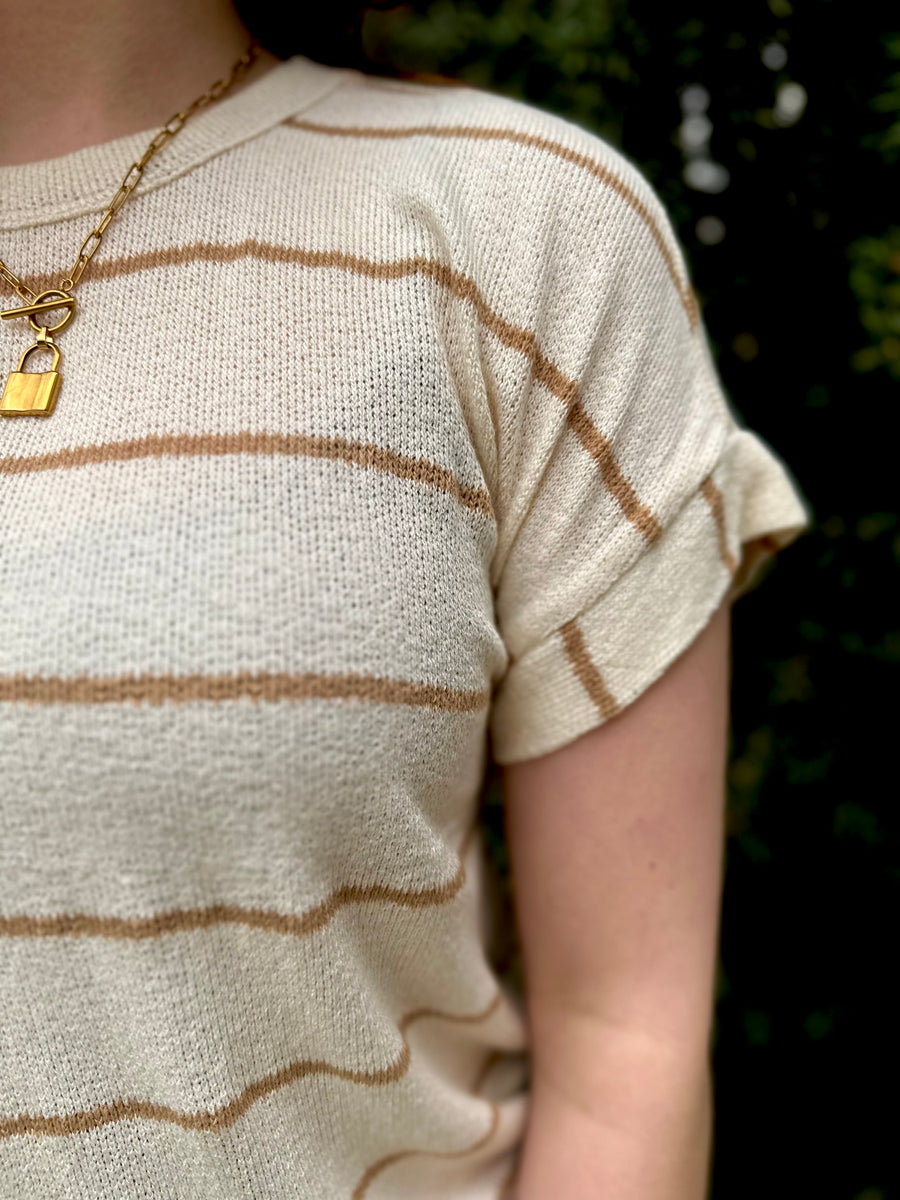 Julie | Round Neck Short Cuff Sleeve Knit Top | Cream