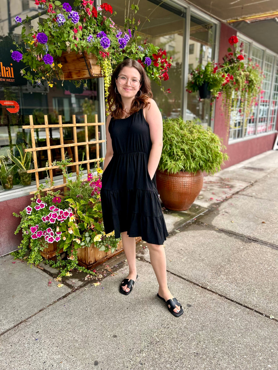 Alena Tiered Dress | Black