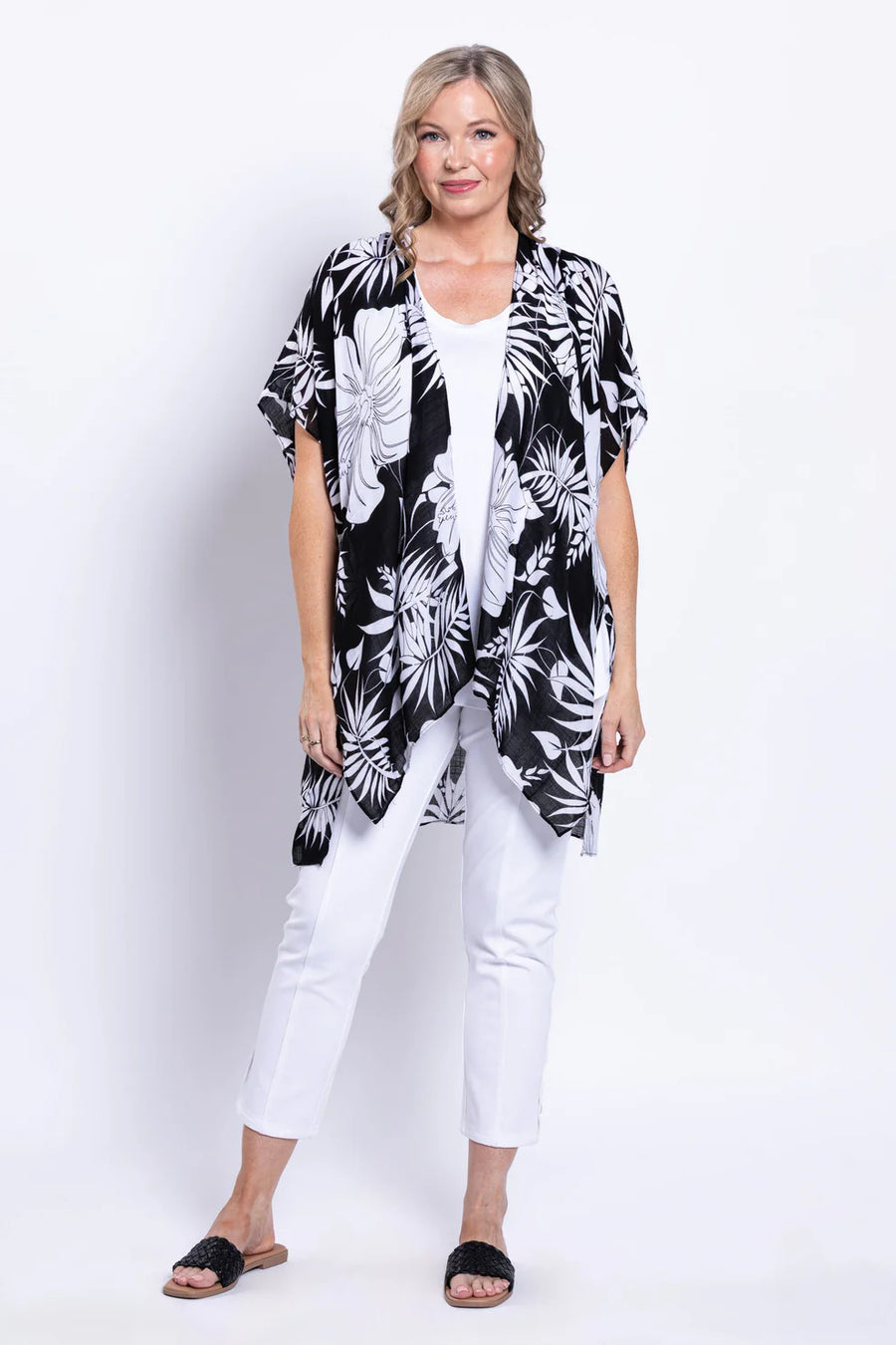 Hibiscus Night Kimono