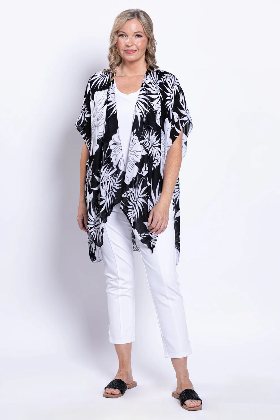 Hibiscus Night Kimono