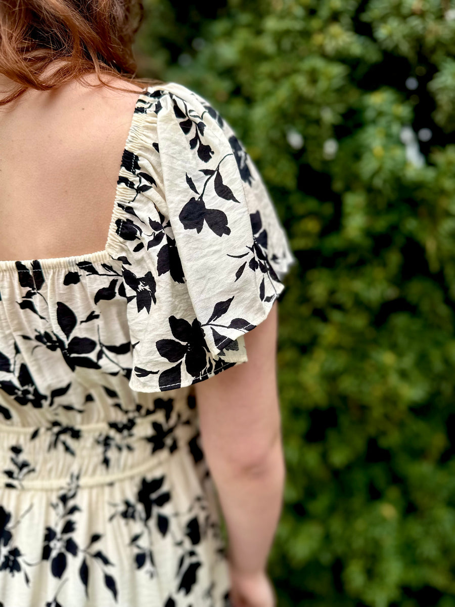Fiore Bella | Floral Short Sleeve Midi Dress | Cream