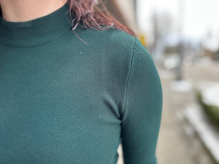 Bella Mock Neck Sweater Knit Top | Hunter Green