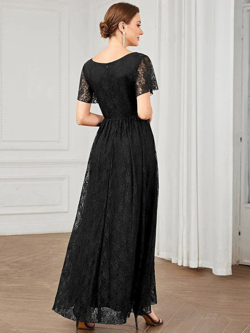 Ever Elise | V-Neck Short Sleeve Ruffled Lace Dress | Black