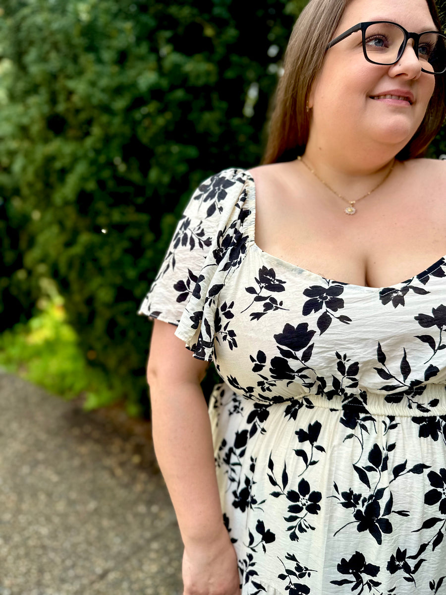 Fiore Bella | Floral Short Sleeve Midi Dress | Cream