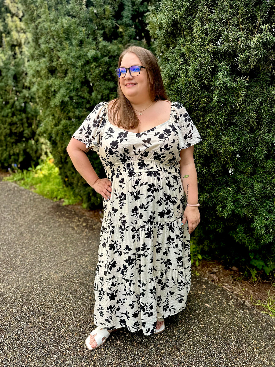 Fiore Bella | Floral Short Sleeve Midi Dress | Cream