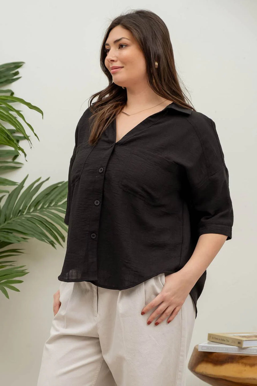 Helen | Gauze-Like Short Sleeve Button Down Shirt | Black