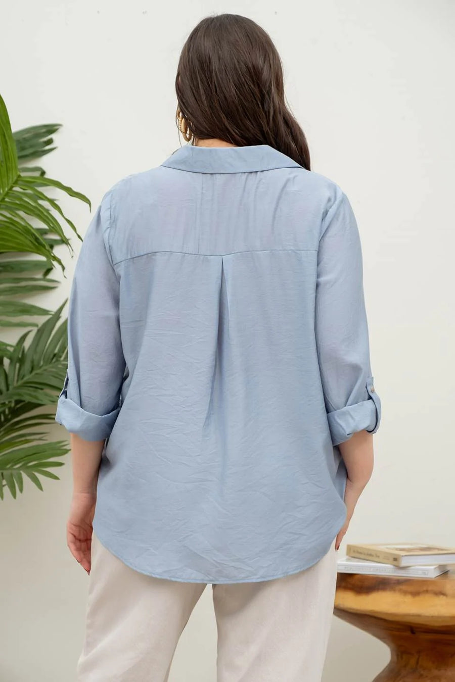 Indiana Collared Split Neck Roll-Up Sleeve Top | Chambray