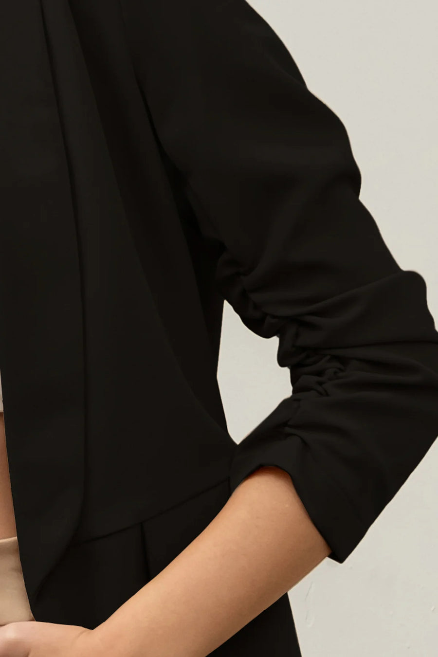 Carter Ruched Sleeve Blazer | Black