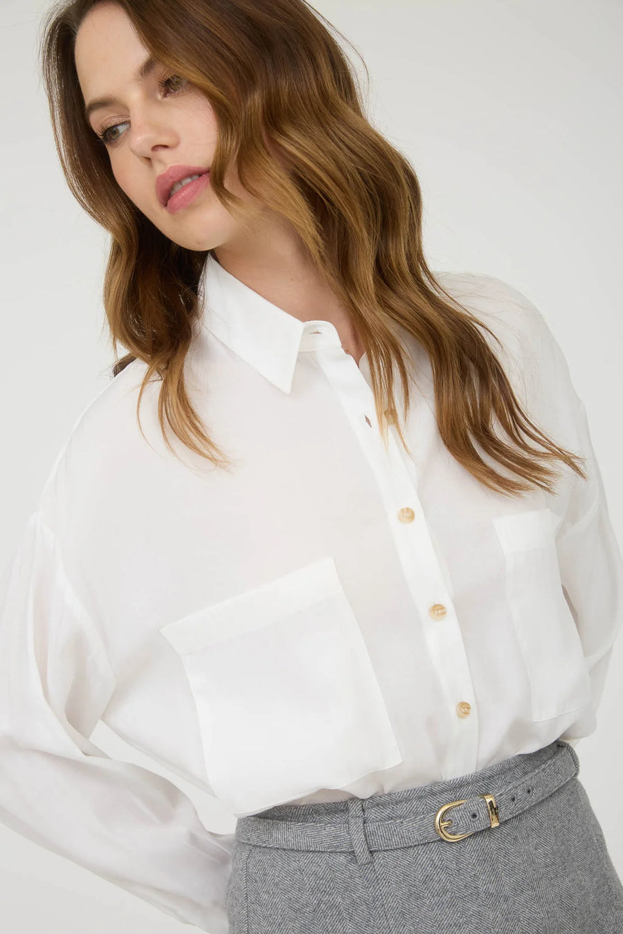 Elle | Oversized Button Down Long Sleeve Shirt | White