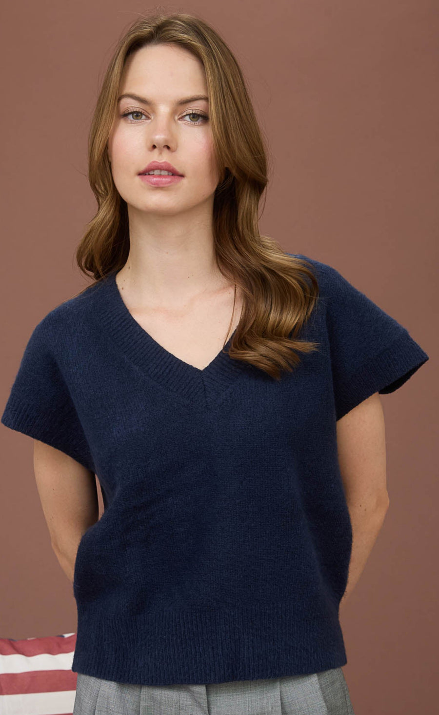 Harvest Moon | V Neck Short Sleeve Knit Pullover Sweater | Navy