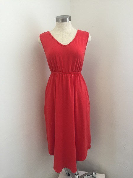 Anne Solid Pocket Dress | Red *FINAL SALE*