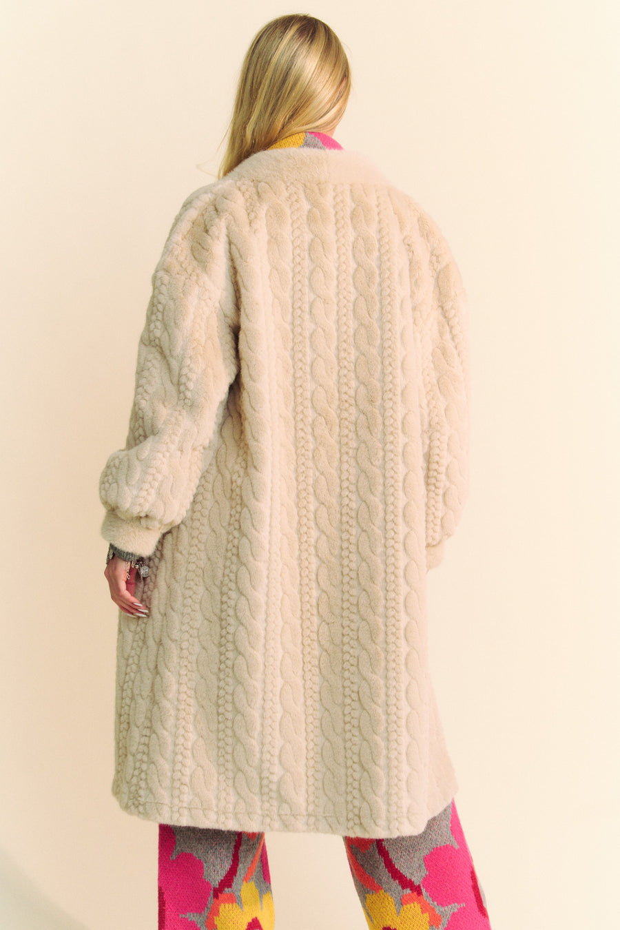 Curtain Call | Faux Fur Rib Pattern Long Coat | Cream