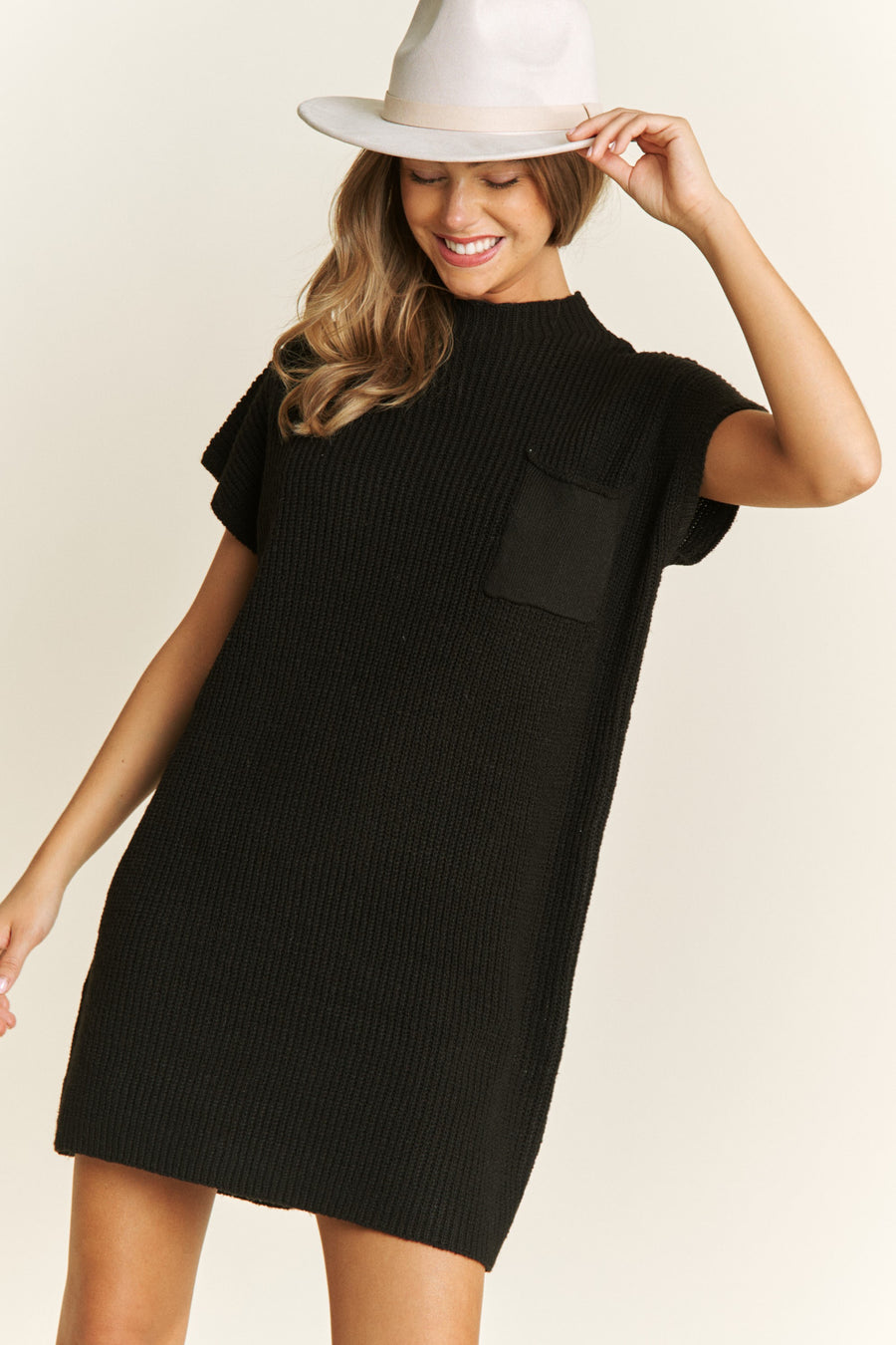 Leanne | Drop Shoulder Sweater Knit Relaxed Mini Dress | Black