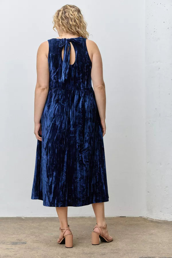 Midnight Muse | Velvet Open Back Midi Dress | Navy