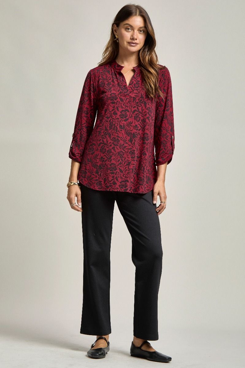 Lizzy | V Neck 3/4 Sleeve Relaxed Fit Top | Red