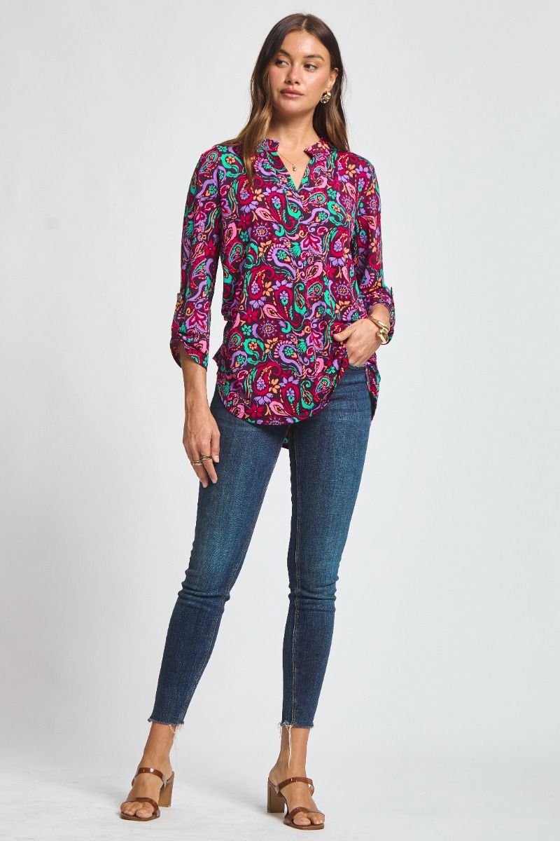 Lizzy | V Neck 3/4 Sleeve Relaxed Fit Top | Wine