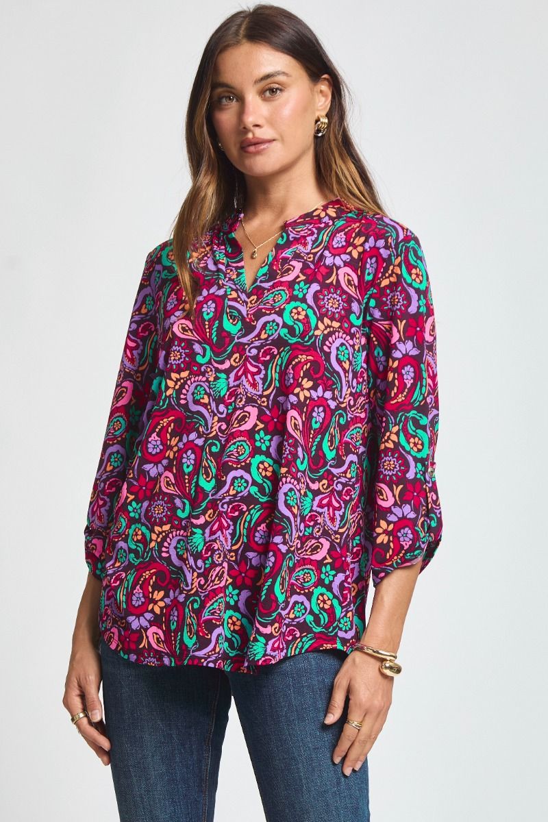 Lizzy | V Neck 3/4 Sleeve Relaxed Fit Top | Wine