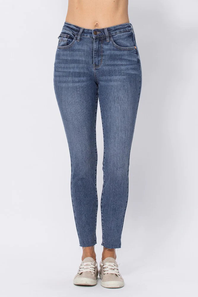 Clarissa | Relaxed Fit Jeans (Judy Blue)